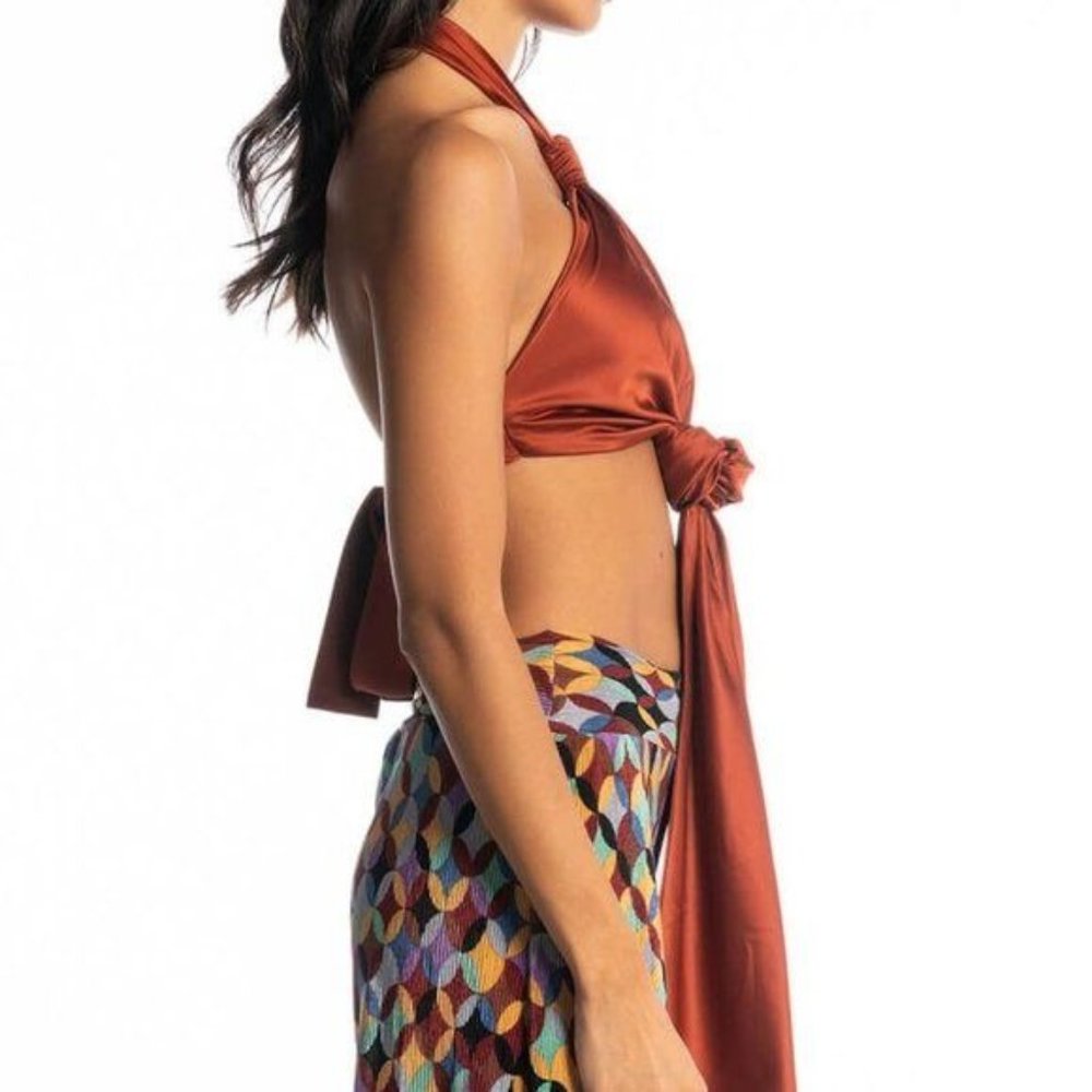Calle CopperTone: Shoulders Out Tied & Knotted Satin Apron Halter Top SM LXL - Picture 6 of 9